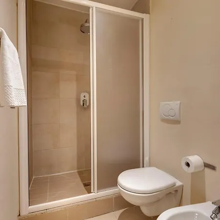 Golden House Appartement *